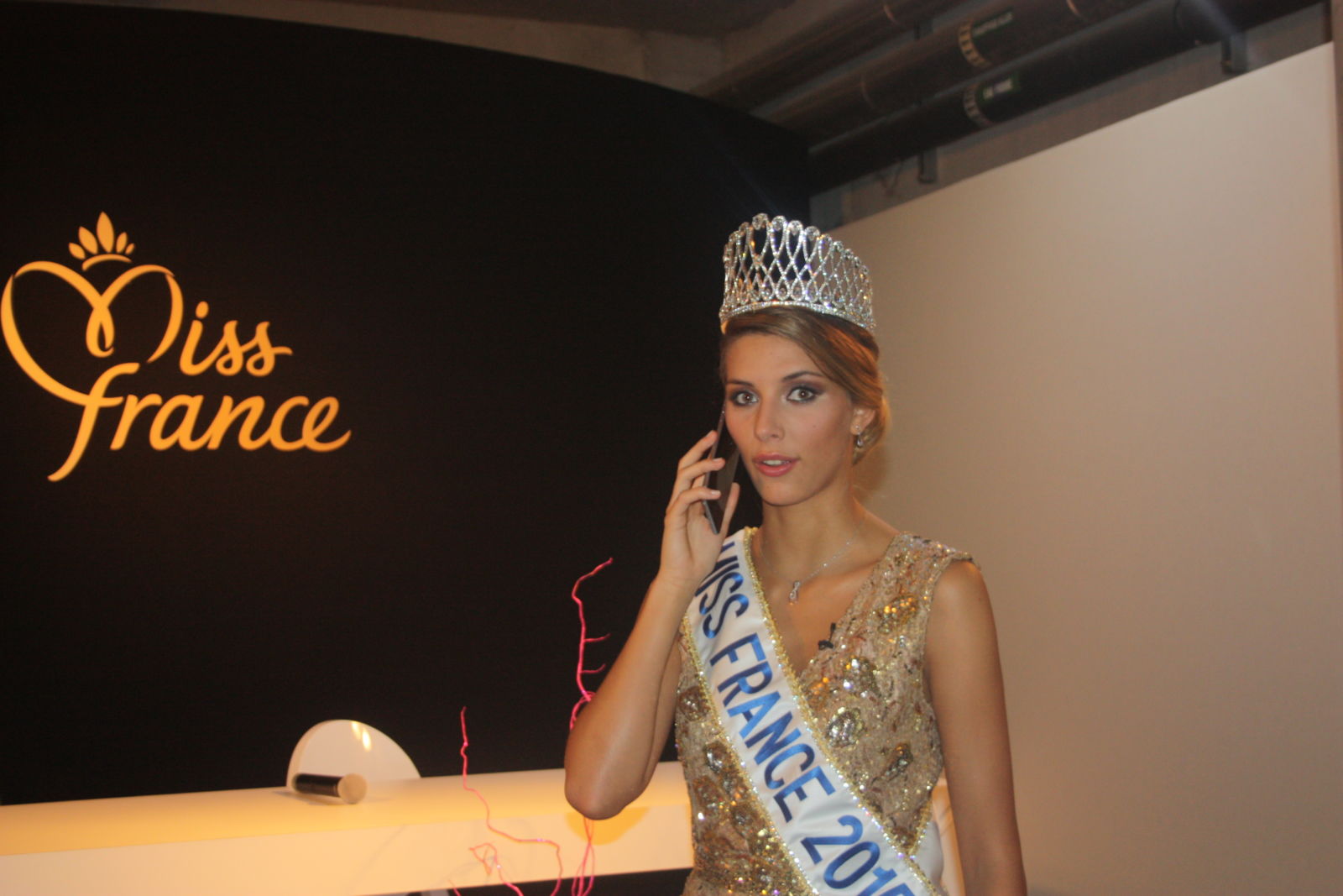 Les Vrais Dessous De Miss France Mag Centremagcentre