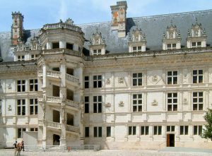 Au début du règne de François Ier, le château de Blois est l'une des résidences royales favorites