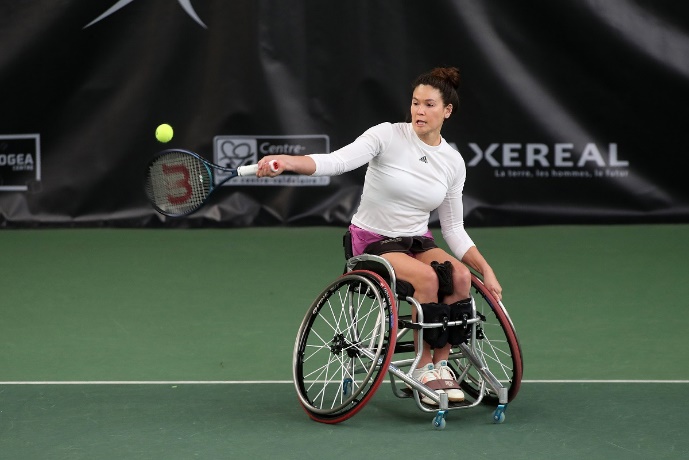 Lopen Paratennis Du Loiret Tape Importante Sur La Piste Des Jeux